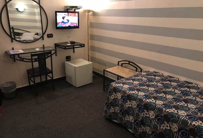 اتاق استاندارد یک نفره, Havana Hotel Cairo