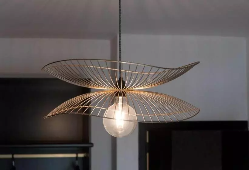 Standard Yhden Hengen Huone, Hôtel Mosa