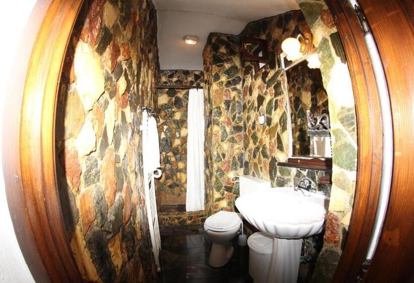 スタンダードルーム, Hunter Prince Castle