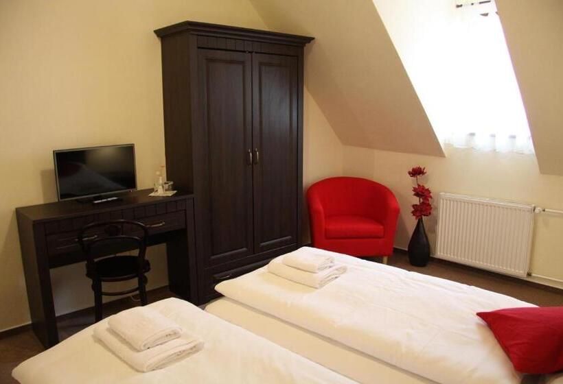 חדר סטנדרט, Koruna Prachatice