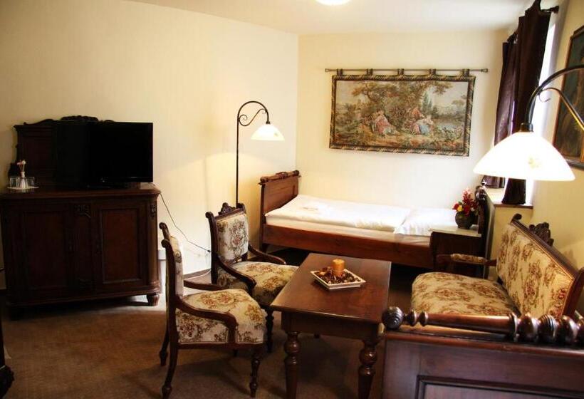 סוויטה, Koruna Prachatice