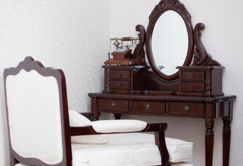 اتاق استاندارد, Malpils Manor