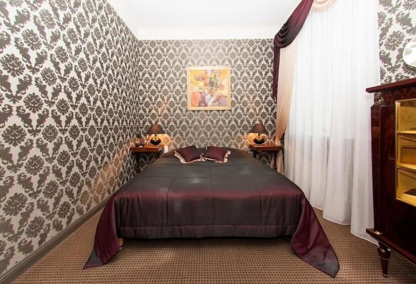 اتاق استاندارد, Malpils Manor