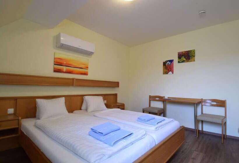 Номер Economy, Restaurant Müllner