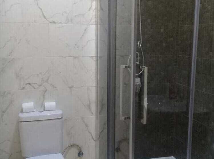 اتاق استاندارد یک نفره, Rumman