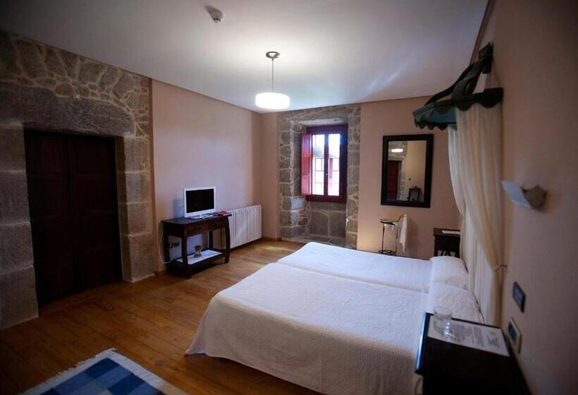 스탠다드 룸, Rectoral De Castillon