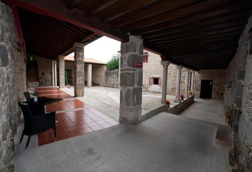 스탠다드 룸, Rectoral De Castillon