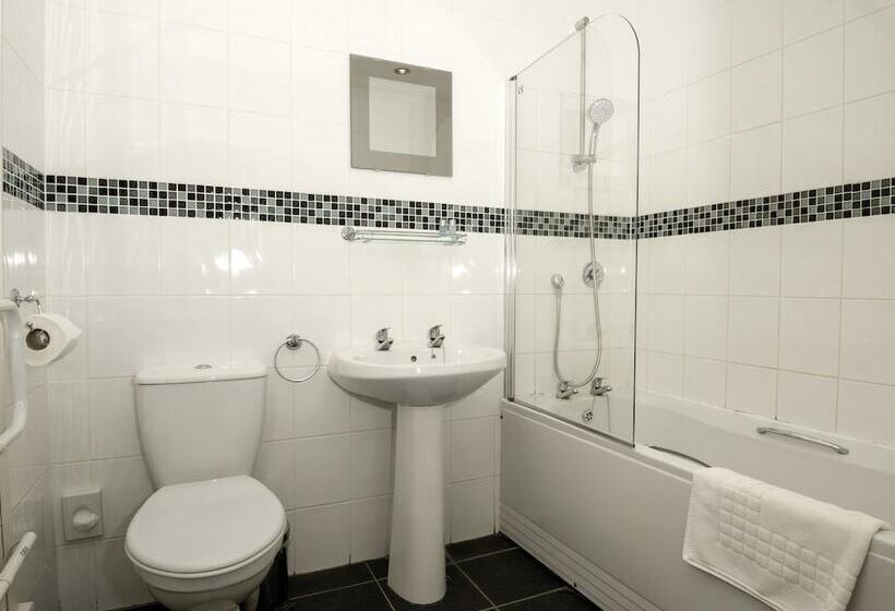 스탠다드 내측 룸, Lynford Hall Hotel