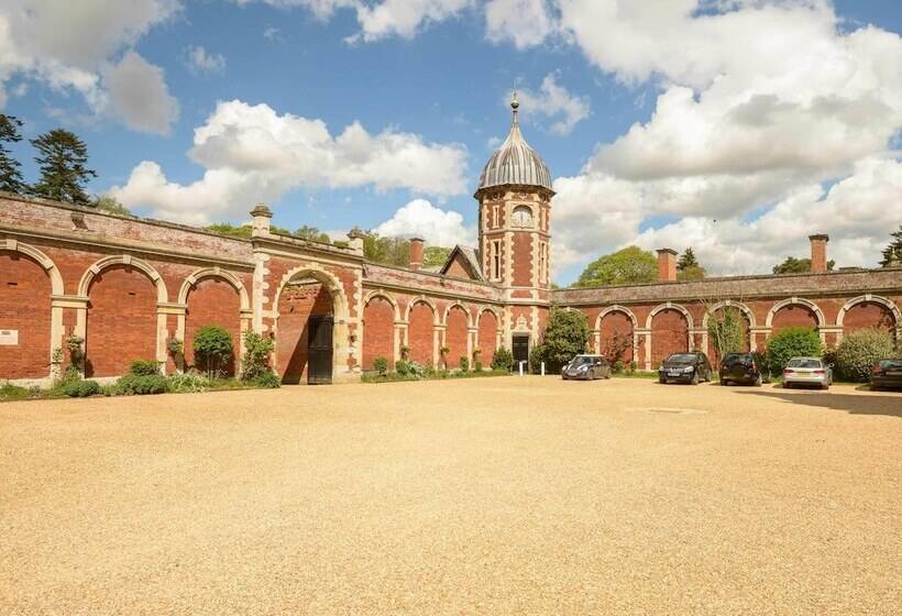 스탠다드 내측 룸, Lynford Hall Hotel