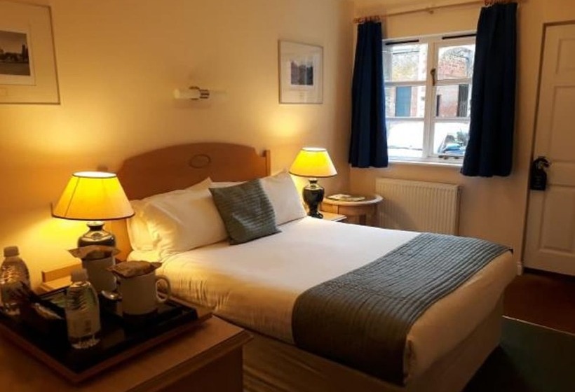 스탠다드 내측 룸, Lynford Hall Hotel