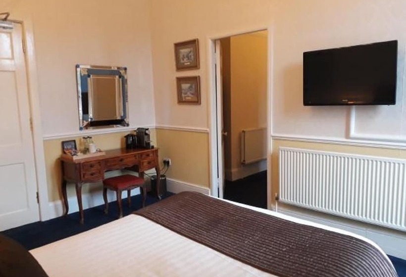Номер Стандарт, Lynford Hall Hotel