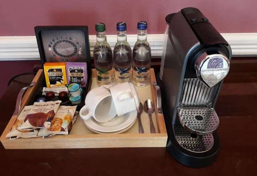 스탠다드 룸, Lynford Hall Hotel