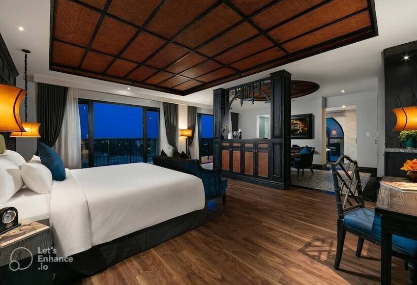 اتاق اجرایی, Shining Riverside Hoi An Boutique & Spa