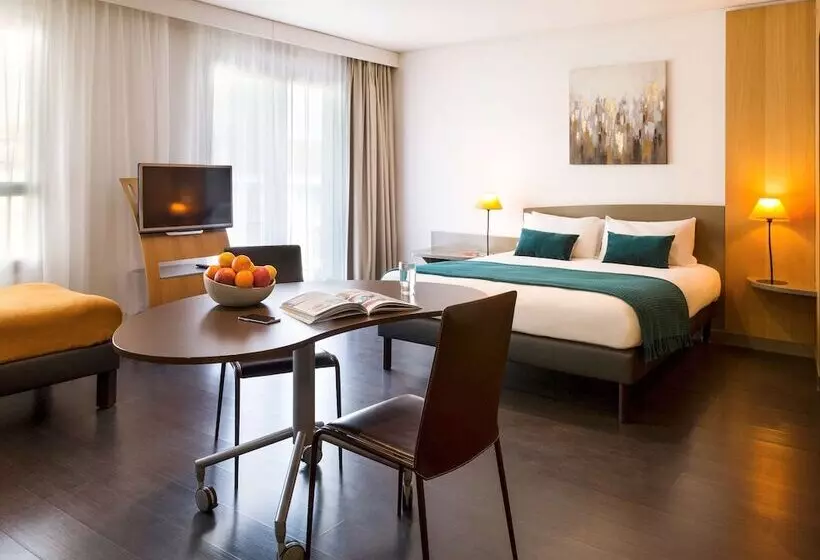Superior studio with balcony, Aparthotel Adagio Annecy Centre