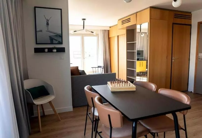 استودیو استاندارد با بالکن, Aparthotel Adagio Annecy Centre