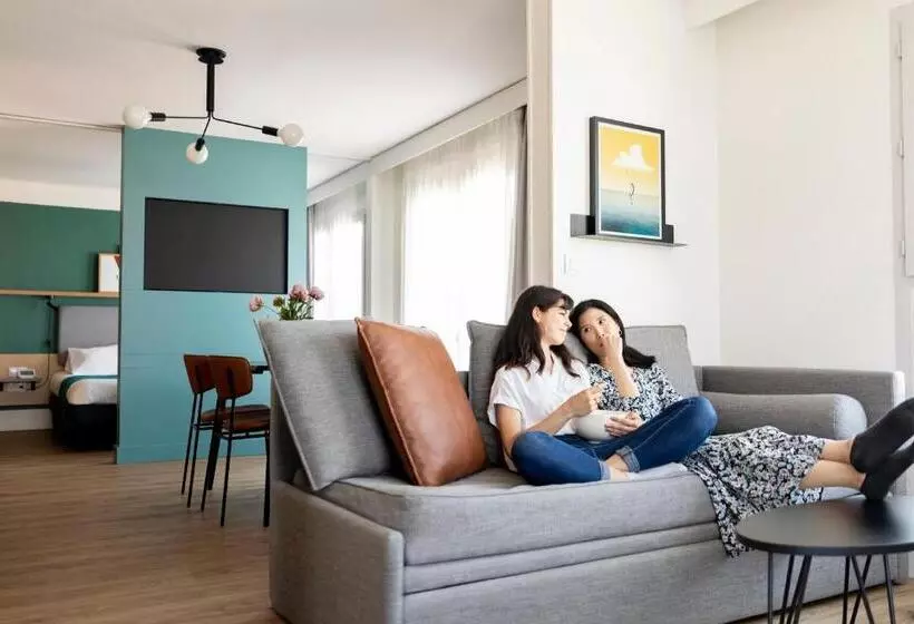 استودیو استاندارد با بالکن, Aparthotel Adagio Annecy Centre