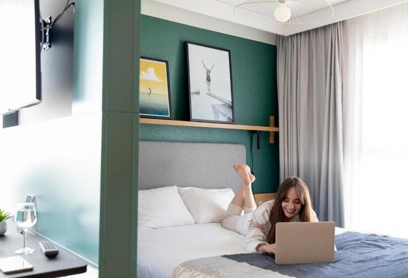 标准工作室, Aparthotel Adagio Annecy Centre
