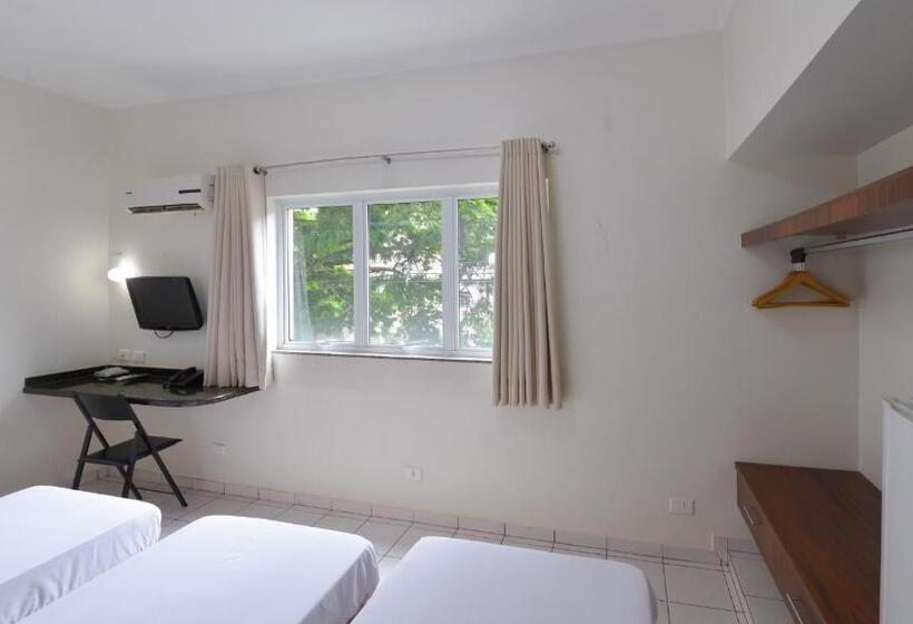 Четырехместный Номер Стандарт, Araucaria Hotel Business   Maringá