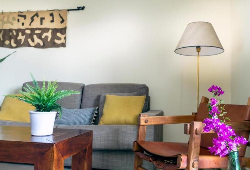 Апартаменты 2 Спальни, Bitacora