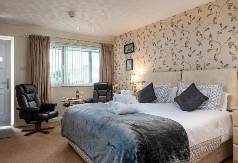 带大床的高级房间, Estuary Lodge Motel B&b