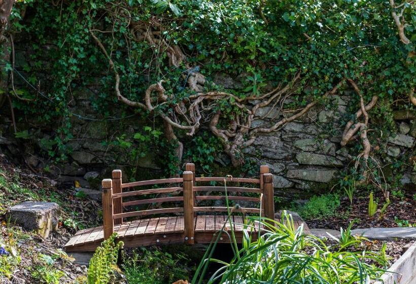 适合残疾人士使用的带超级大床的标准间, Estuary Lodge Motel B&b