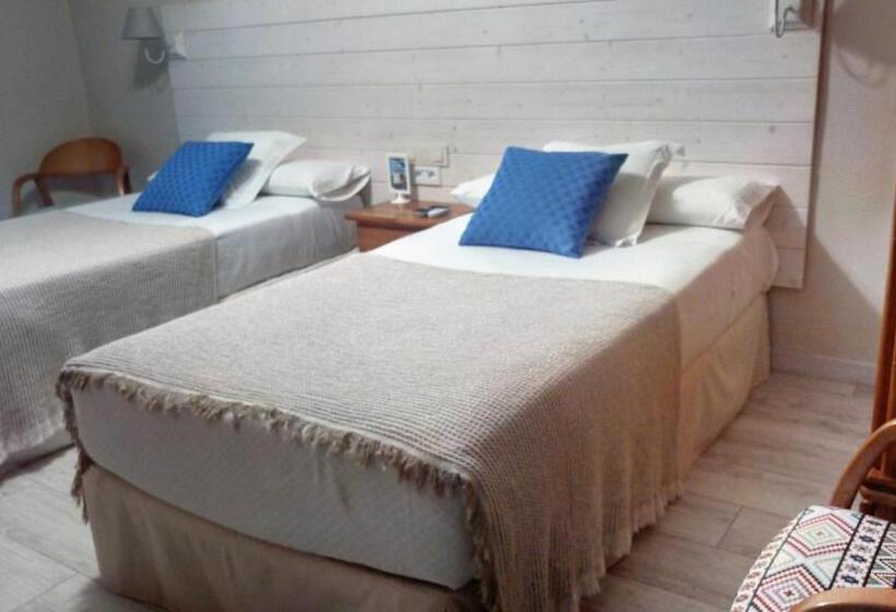 اتاق لوکس سه تخته, Rodeiramar 2a