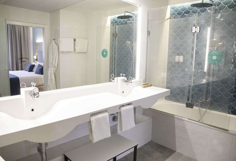 جناح جونيور, Occidental Murcia Agalia