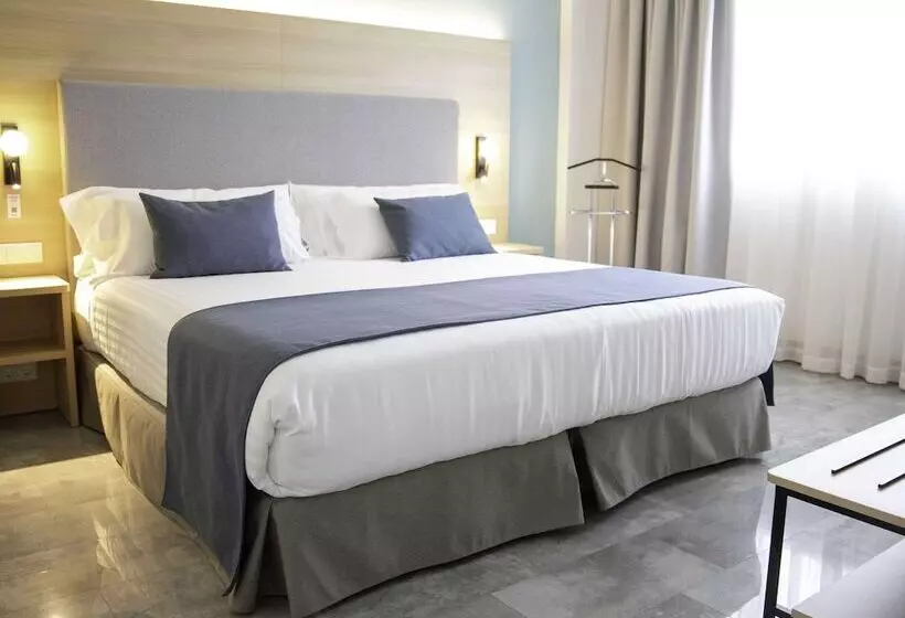 سوییت جونیور, Occidental Murcia Agalia