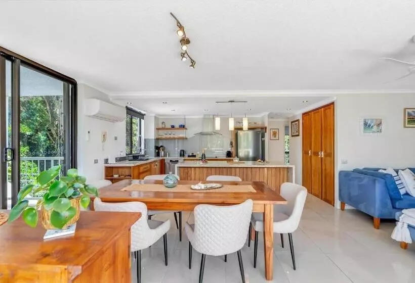 1 Bedroom Deluxe Apartment Sea View, Argosy On The Beach