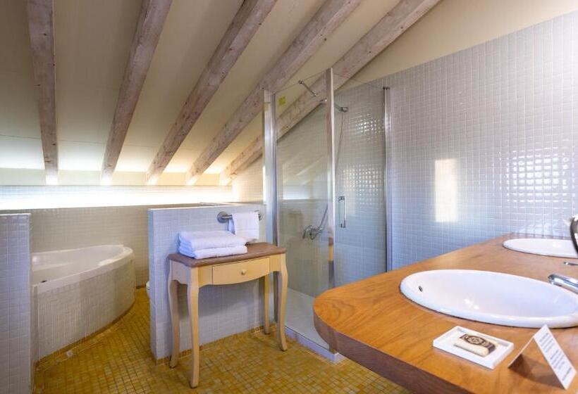 标准间带漩涡浴缸, Casona Las Cinco Calderas