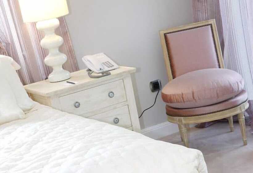 غرفة كلاسيكية, Castillo Del Bosque La Zoreda