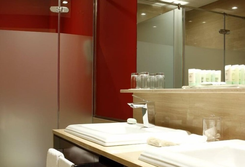 جناح جونيور دوبلكس, Castillo Del Bosque La Zoreda