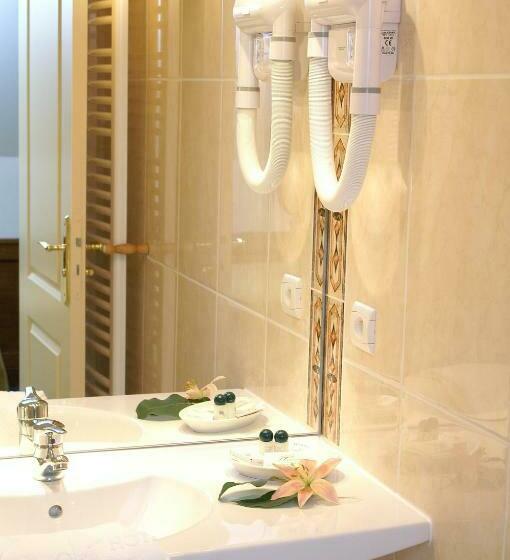 スタンダードシングルルーム, Coq