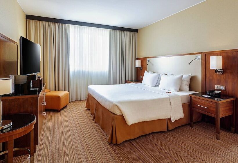 سوئیت با بالکن, Courtyard By Marriott Toulouse Airport