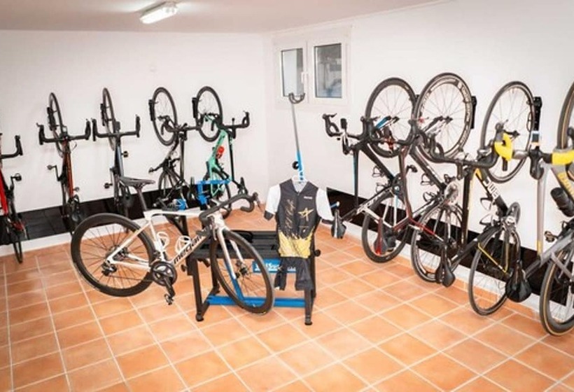 חדר סטנדרט עם מרפסת, Cupidor