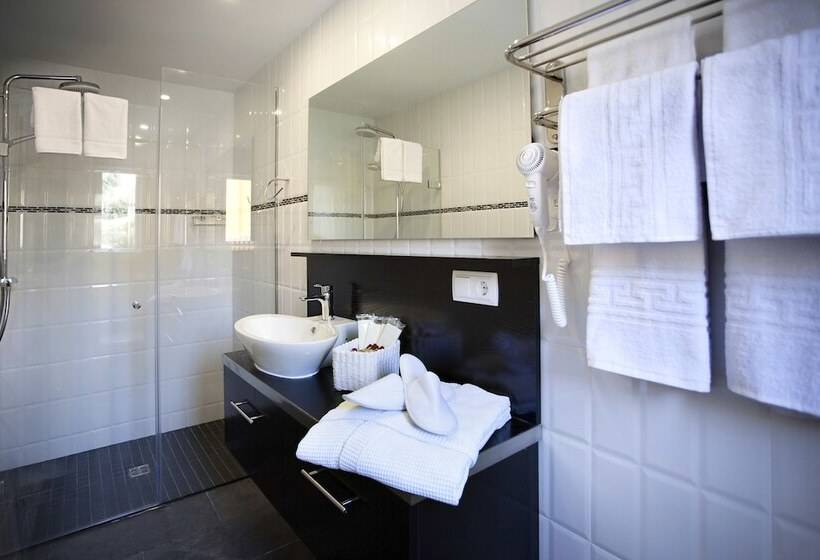 סוויטה דלוקס, Cupidor