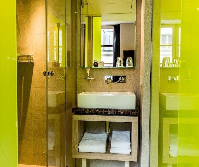 اتاق اجرایی, Hôtel De Lille Saint Germain Des Près