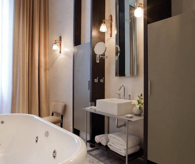 מיטת קינג בסוויטה, Esplendor By Wyndham Savoy Rosario