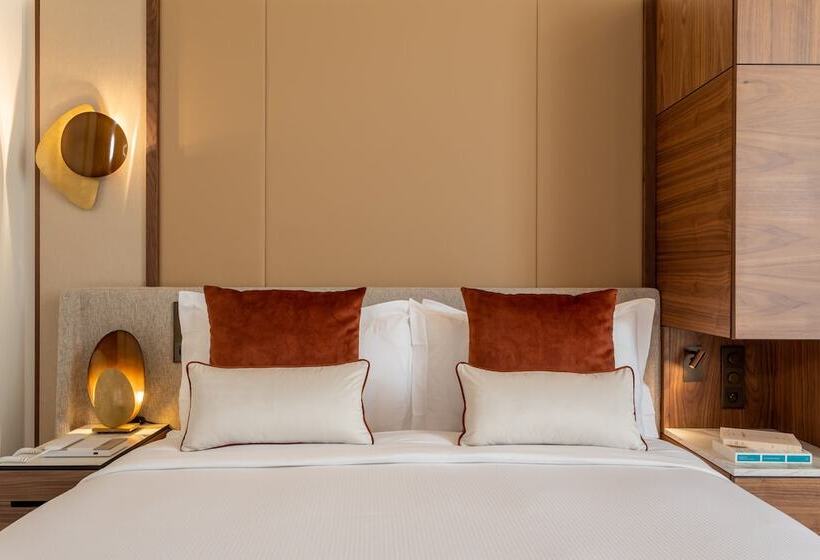 اتاق کلاسیک, Intercontinental Paris Champs Elysées Etoile, An Ihg