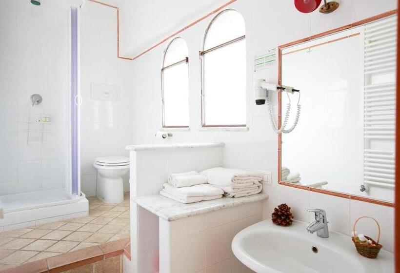 标准间, Nido Verde