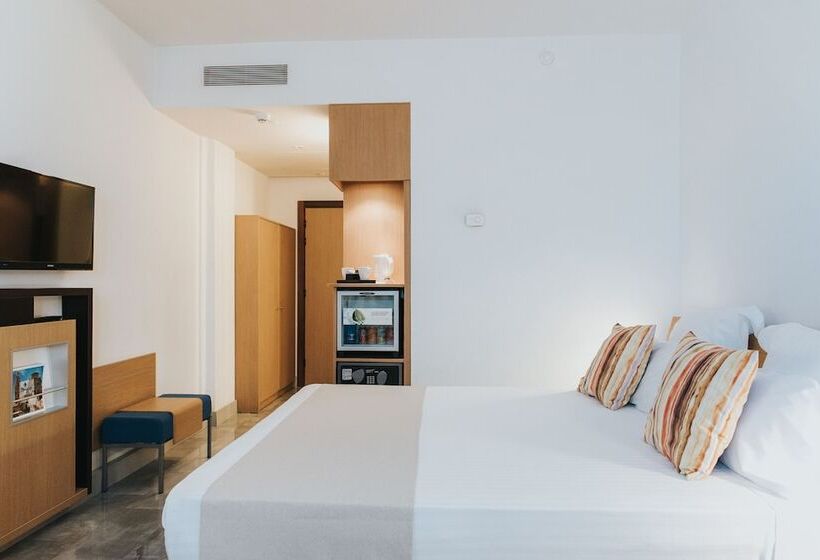 غرفة قياسية, Occidental Murcia Agalia