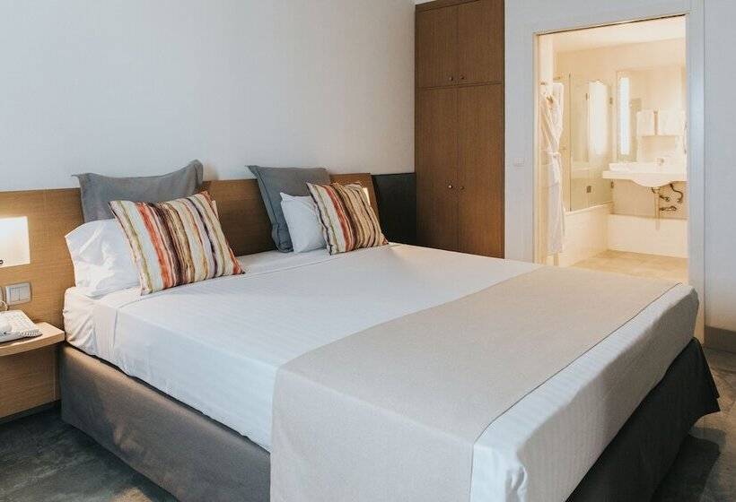 جناح جونيور, Occidental Murcia Agalia