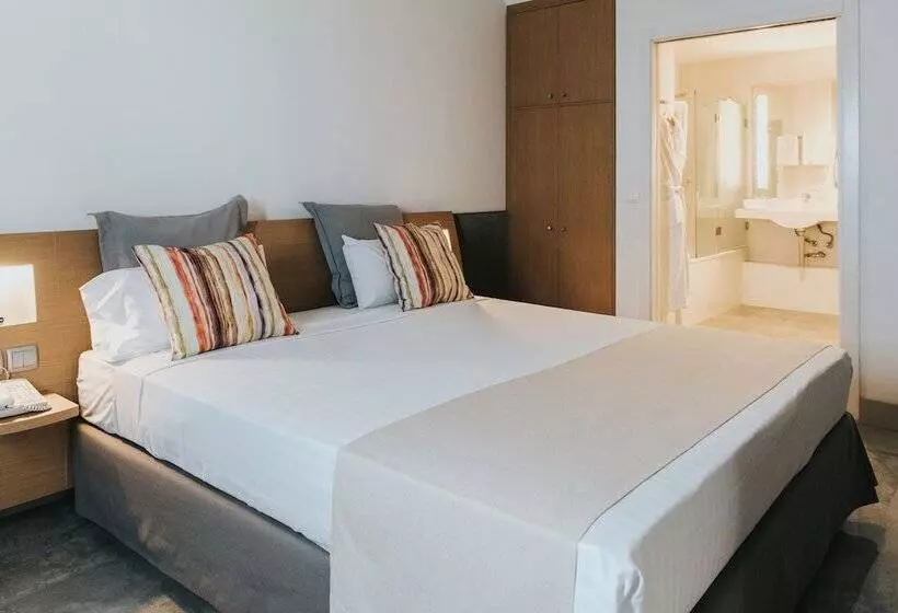 سوییت جونیور, Occidental Murcia Agalia