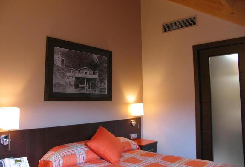 ペントハウスルーム, Rolle