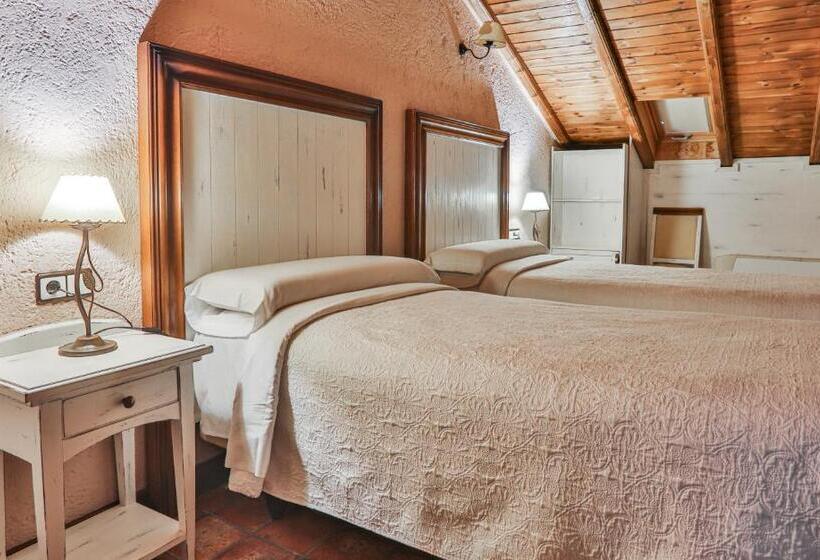 房顶倾斜的标准房间, Coto Del Valle De Cazorla