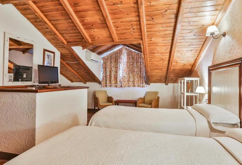 房顶倾斜的标准房间, Coto Del Valle De Cazorla