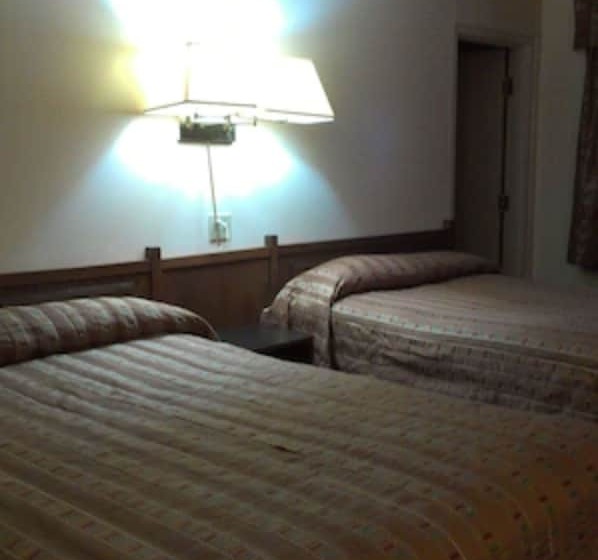 غرفة عائلية, Sunset Inn