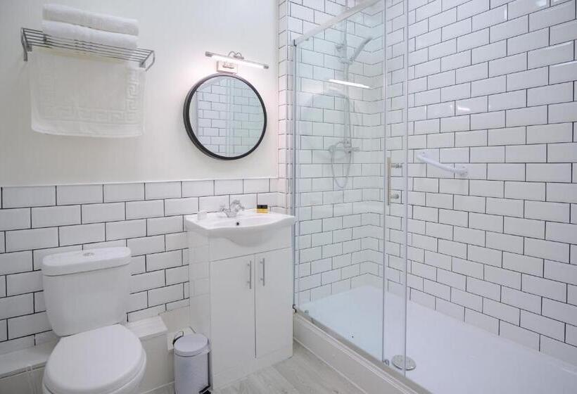 غرفة سوبيريور, The Water Rat Ironbridge