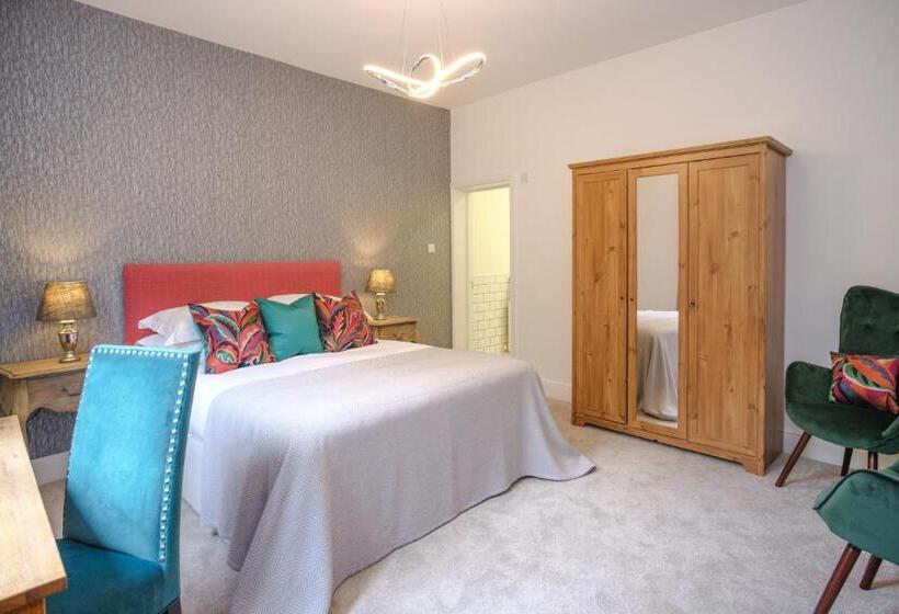 غرفة سوبيريور, The Water Rat Ironbridge