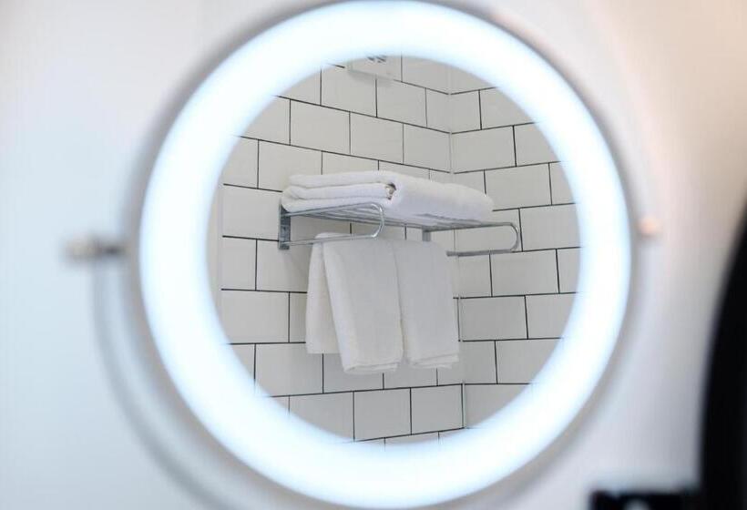 غرفة ديلوكس, The Water Rat Ironbridge